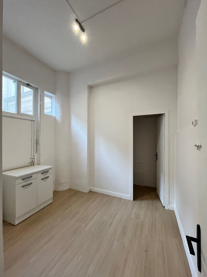 Bureau d'environ 40 m2 76000 ROUEN GARE