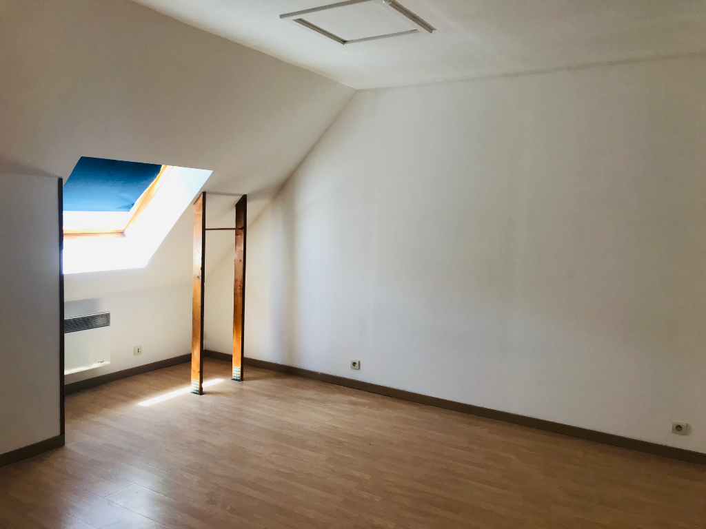 A louer BARC - Maison 4 pièces  avec grand jardin clos- Réf BARC-M