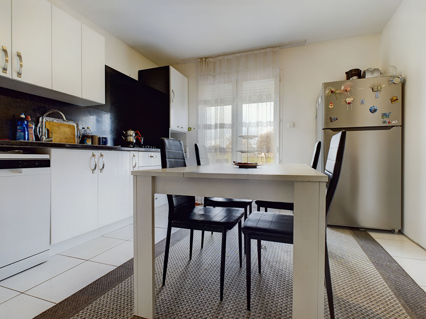 VENTE : maison de 5 pièces (160 m²) à SURVILLE