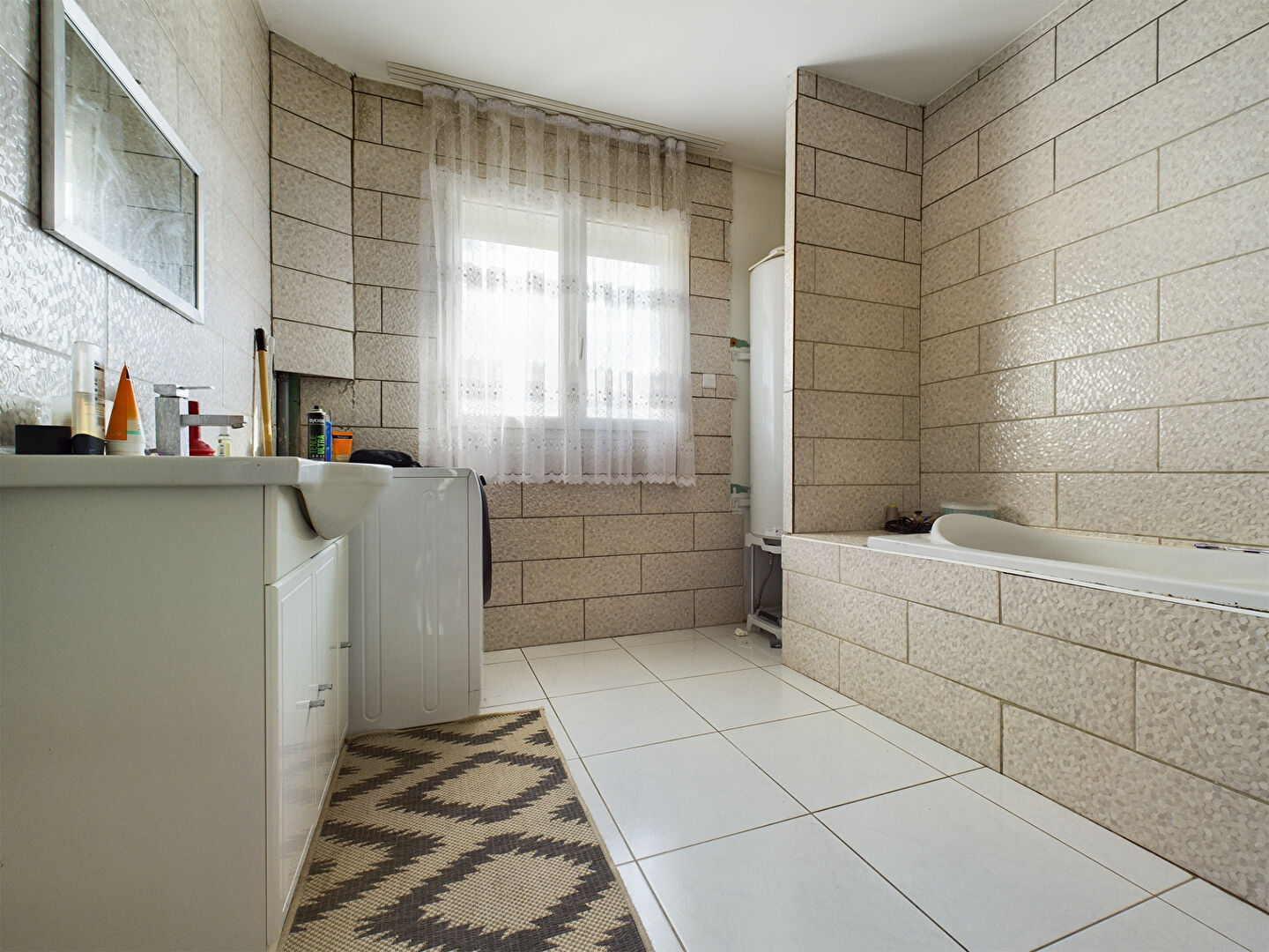 VENTE : maison de 5 pièces (160 m²) à SURVILLE