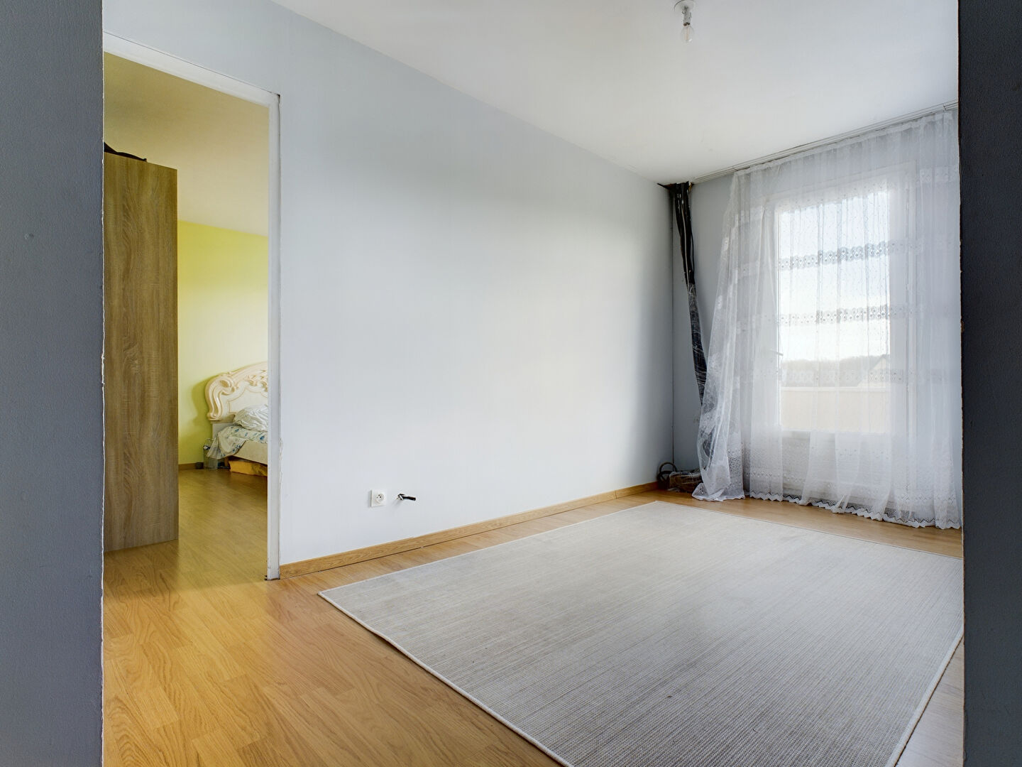 VENTE : maison de 5 pièces (160 m²) à SURVILLE