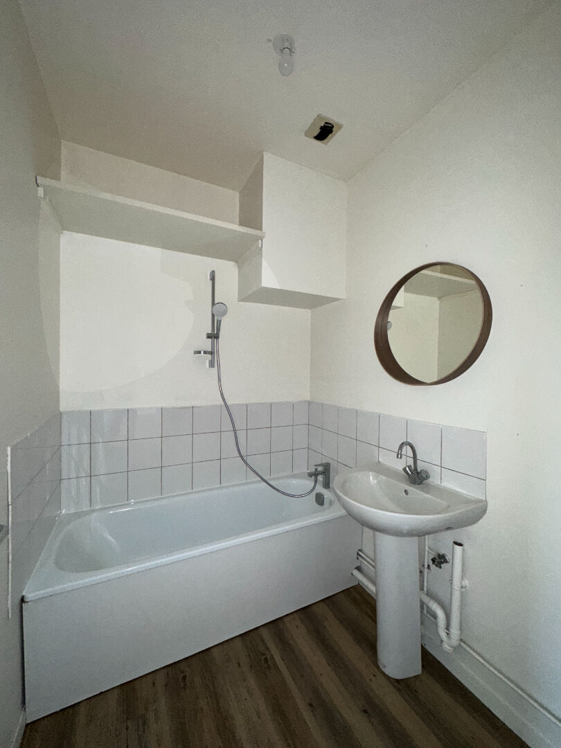 Appartement 2 pièces 76500 Elbeuf - Réf MENT33