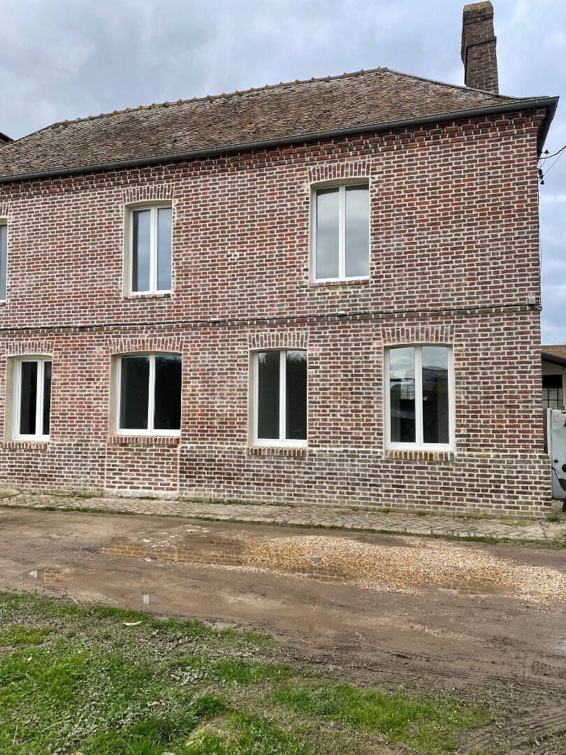 Maison entre LOUVIERS et LE NEUBOURG 3 pièces 67 m2 AVEC JARDIN