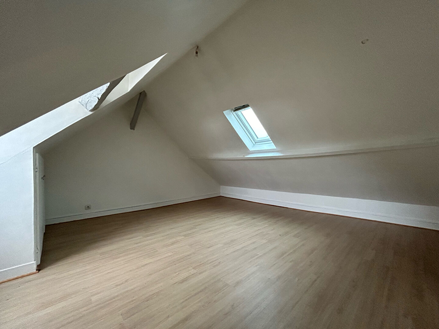 Appartement T3 - 76500 Elbeuf-  Réf LANSE-3G.