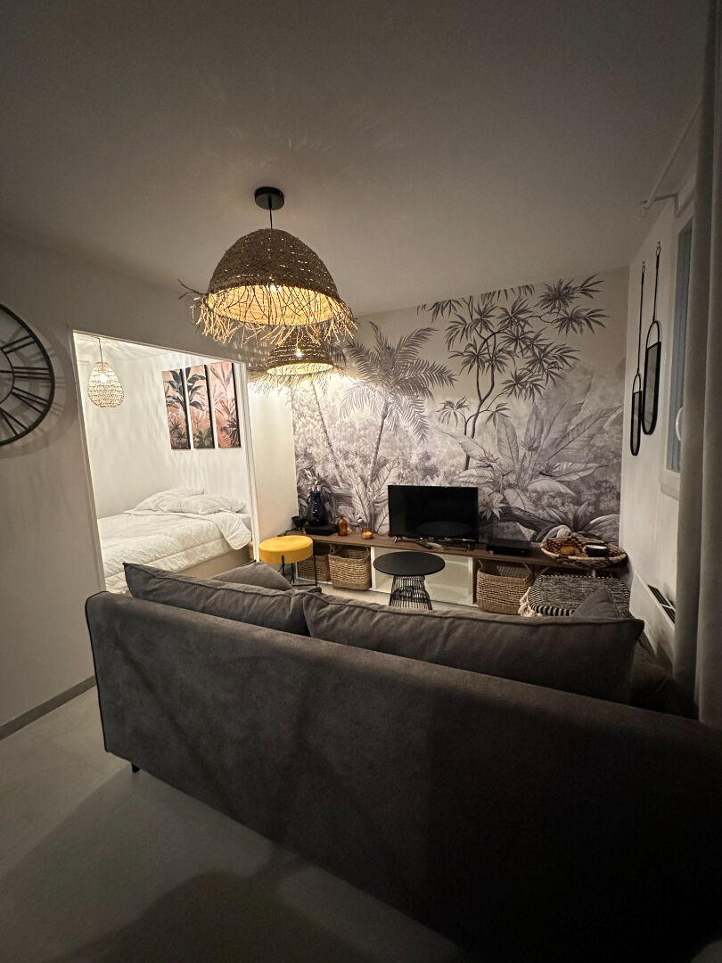 Appartement meublé Caudebec Les Elbeuf 1 pièce Réf  BOCE-RDC-D