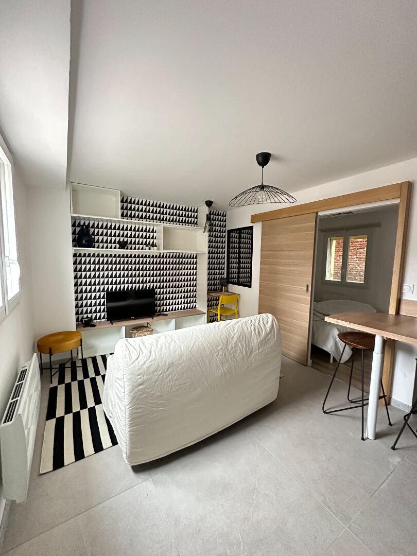 Apartment 1 pièces · 24.00 m² à CAUDEBEC LES ELBEUF
