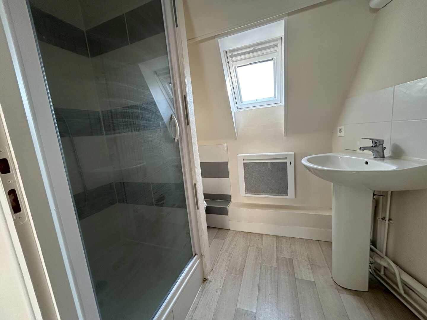 EVREUX centre ville - un appartement de type studio de 13.63 m²