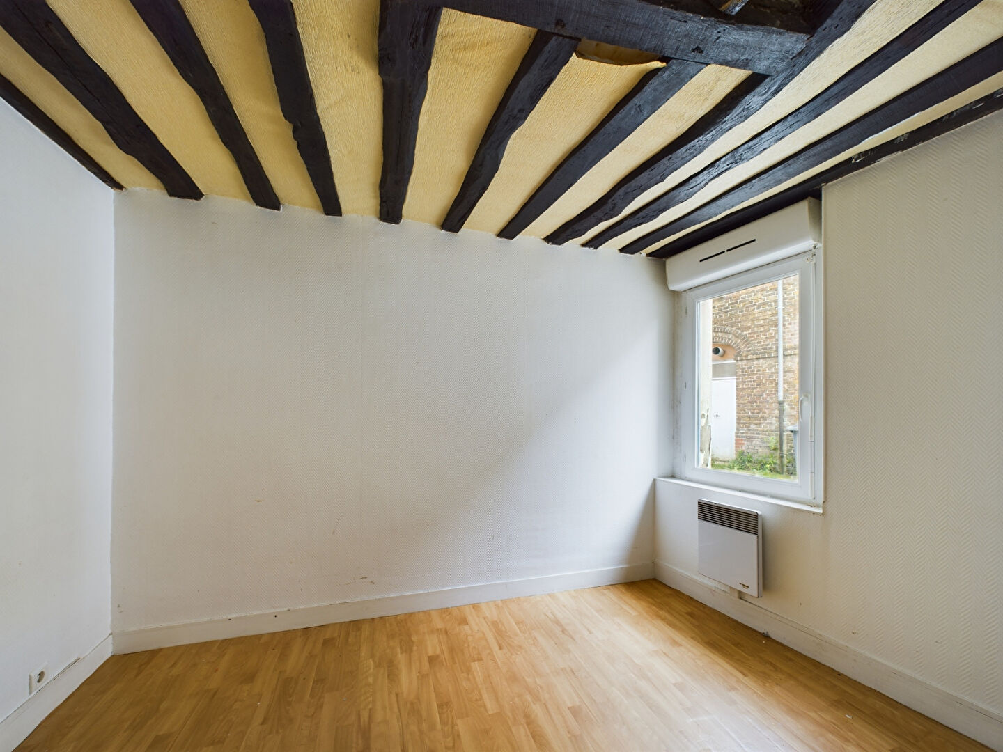 VENTE d'un appartement de 2 pièces (41 m²) à OISSEL