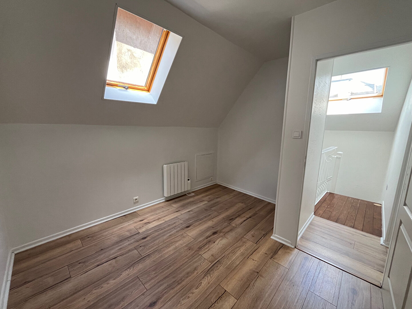 A Louer Appartement  T4 pièces en RDC en  TRIPLEX - 76500 Elbeuf - Réf MARI-RDC-G