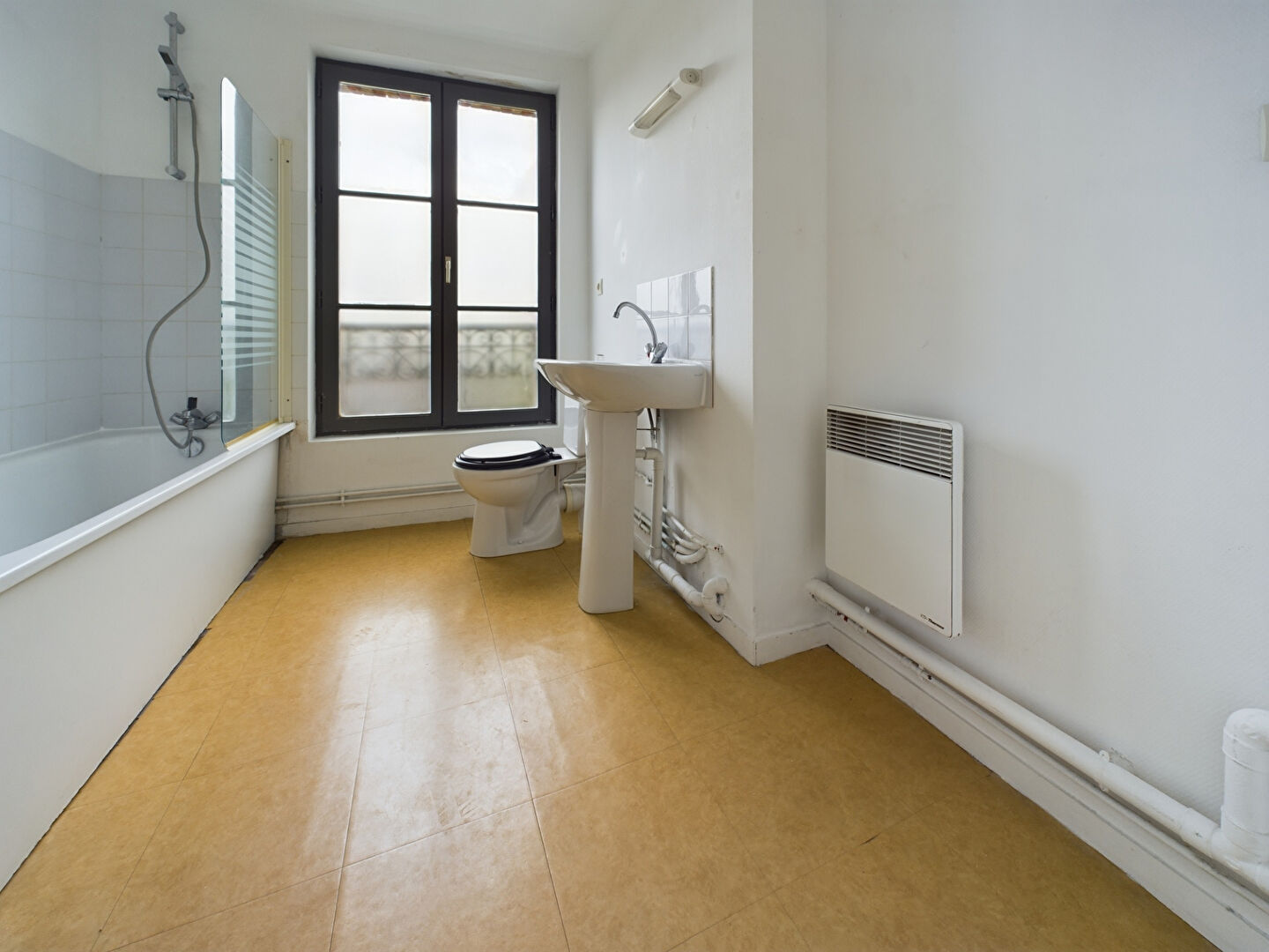 T2 PROCHE CHAMP DE FOIRE