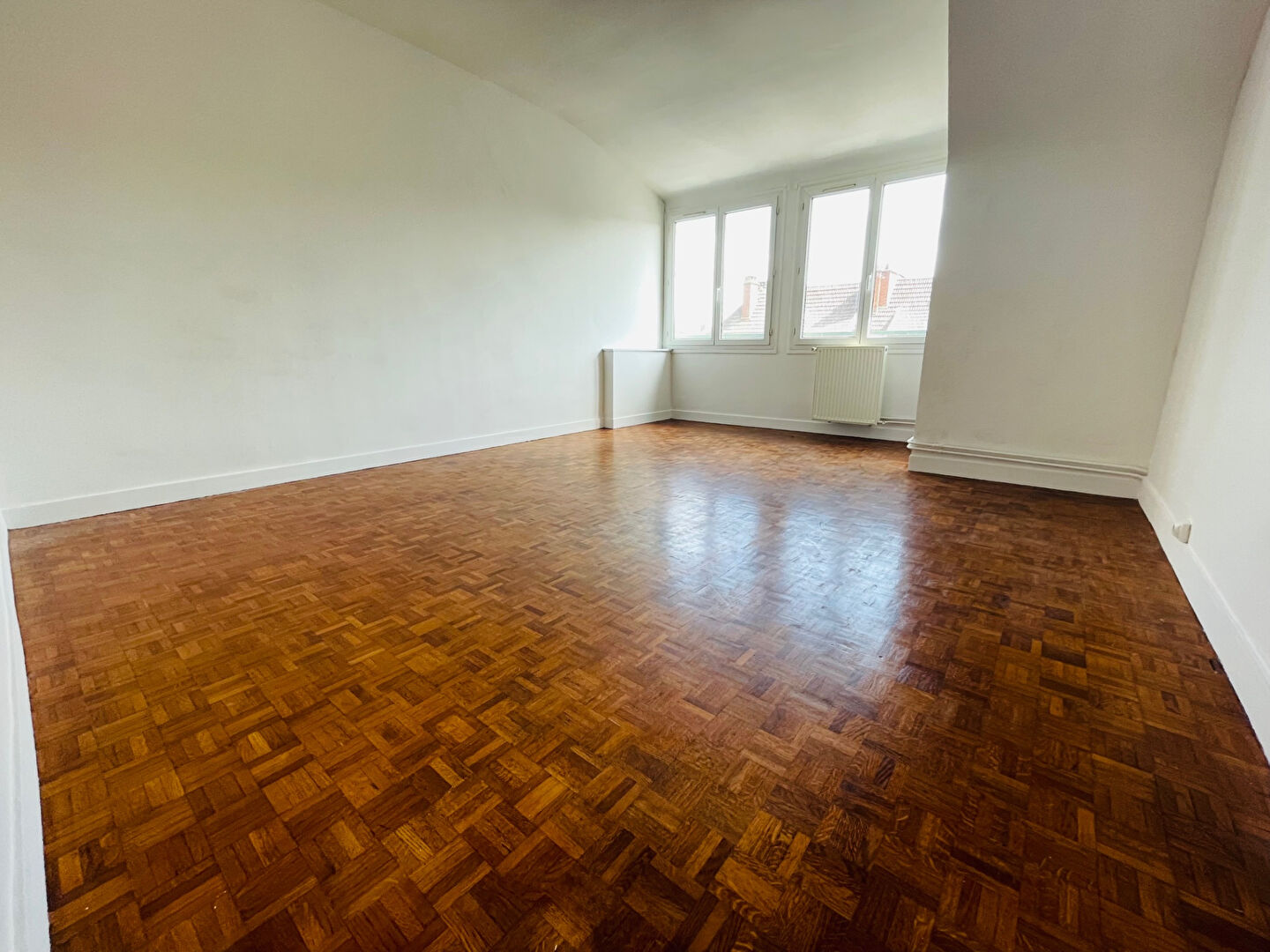 APPARTEMENT F3  LOUÉ - 76500