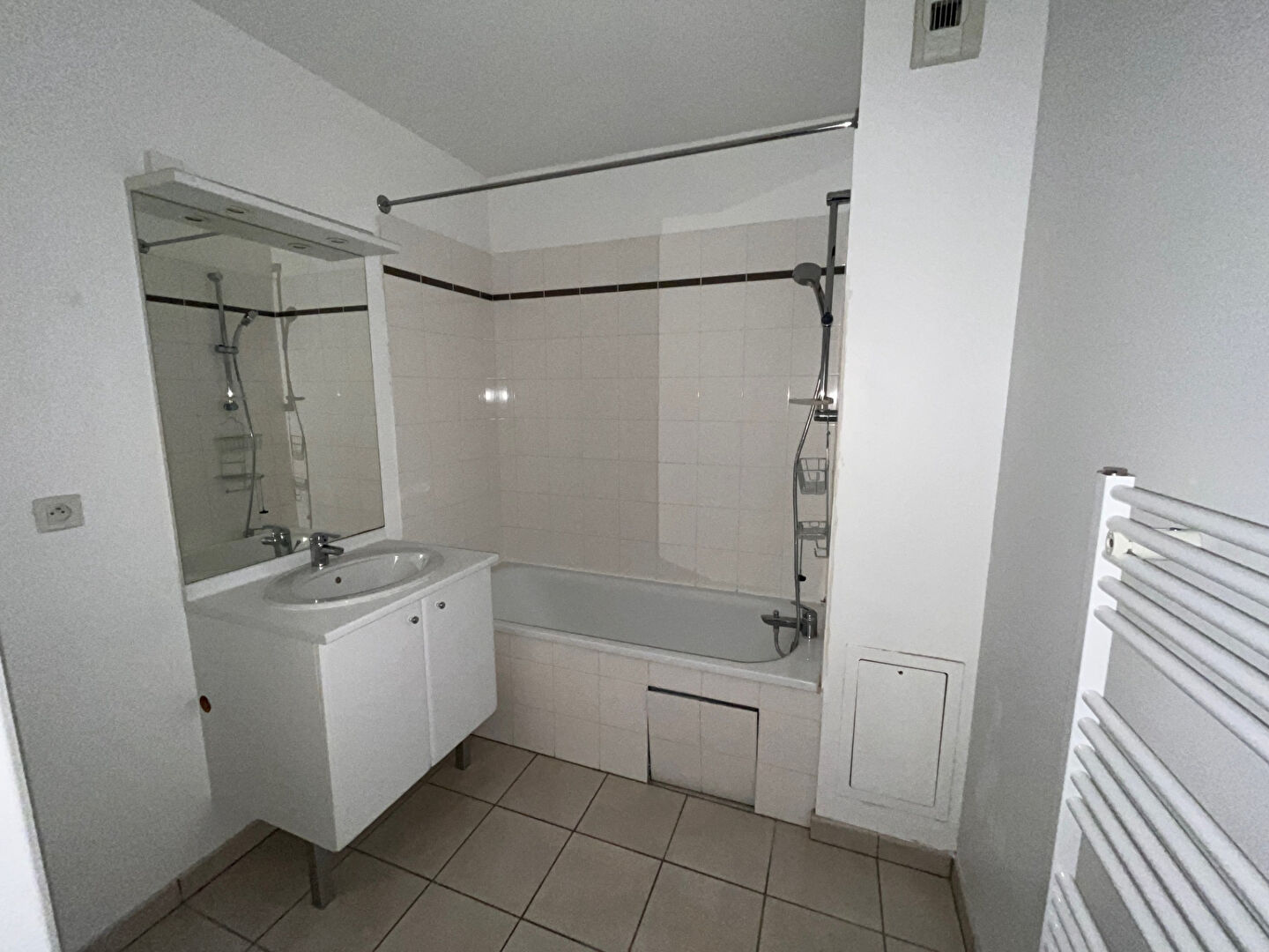 Appartement 4 pièces 82.50 m2 à Rouen 76000