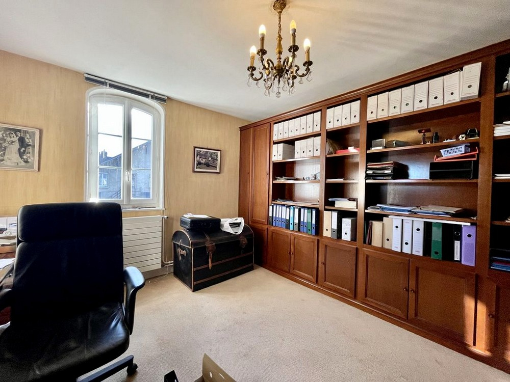 Maison spacieuse à vendre à Louviers - Référence ST990L