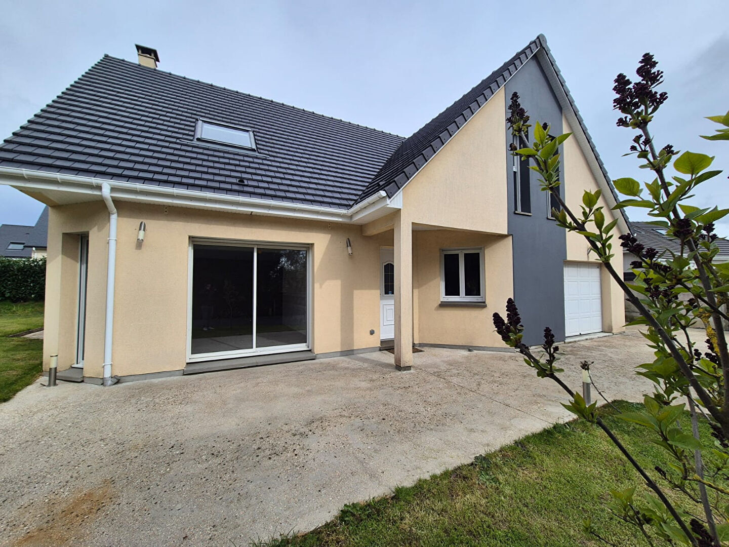 MAISON T6 A BOURG-ACHARD