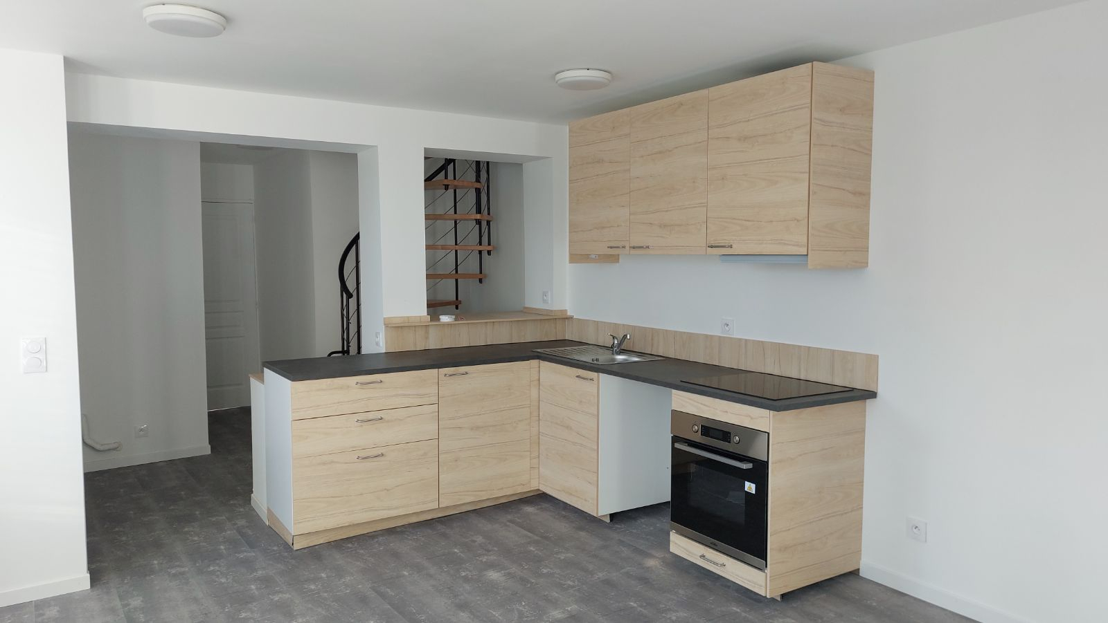 DUPLEX centre ville de Bourgtheroulde