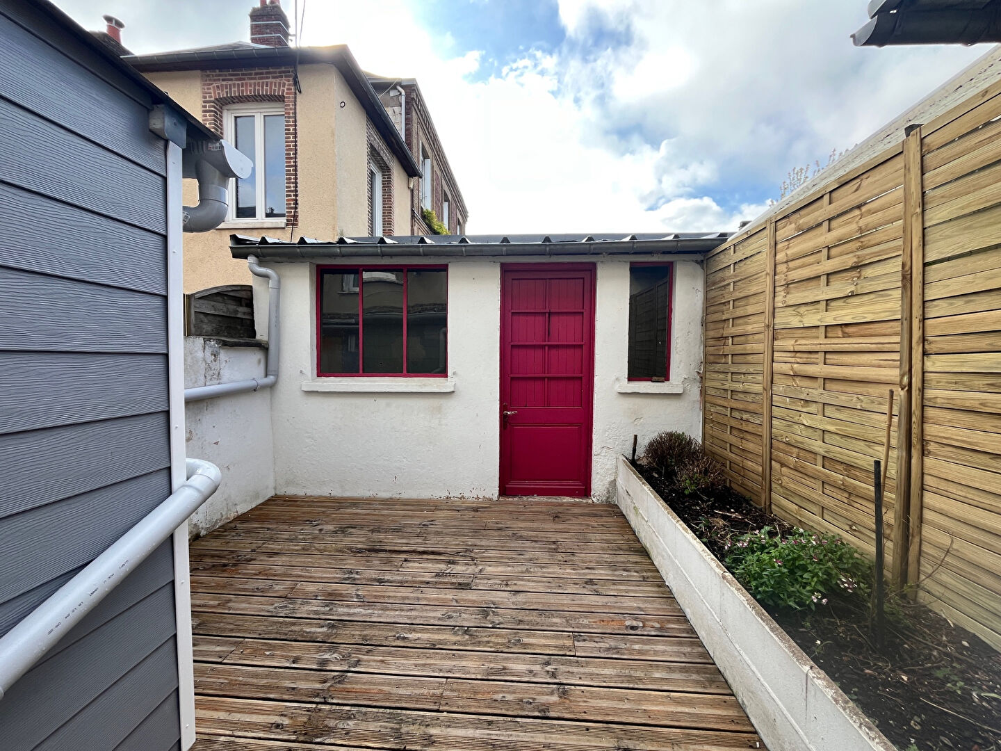 Charmante maison de ville avec cour à Sotteville les Rouen