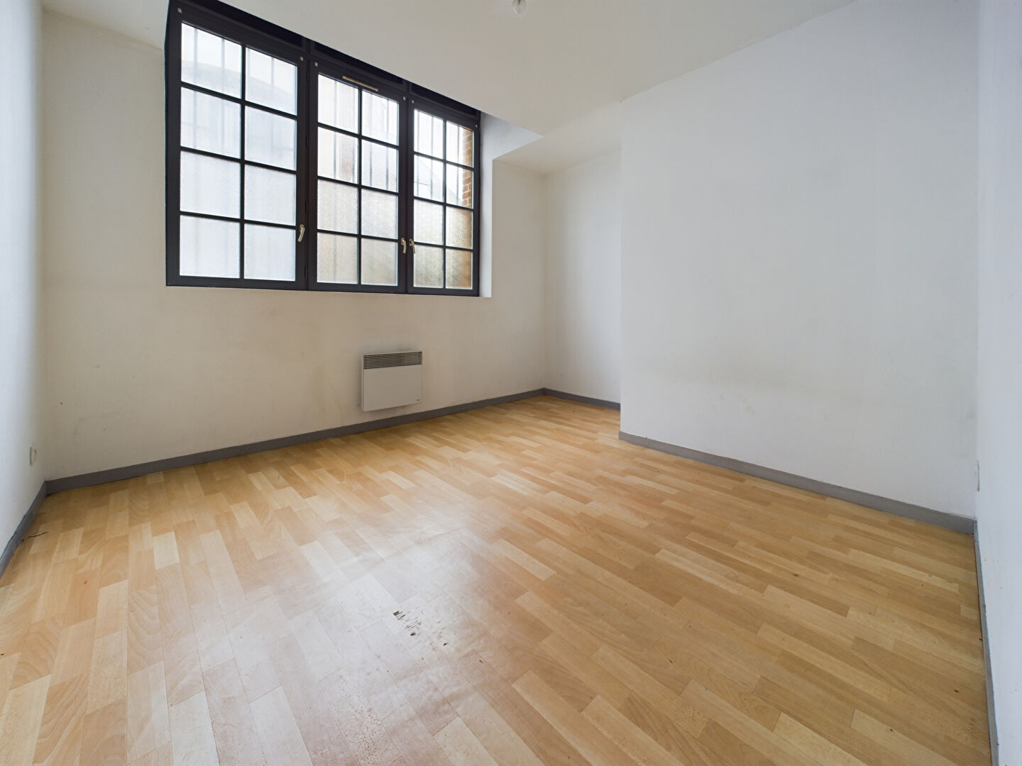 APPARTEMENT T2 - ELBEUF