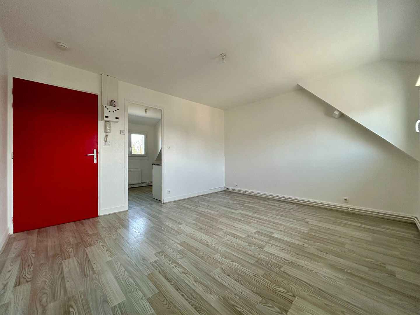 Appartement F2 avec place de parking à Saint Ouen du Tilleul