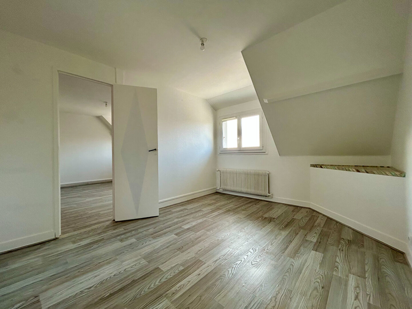 Appartement F2 avec place de parking à Saint Ouen du Tilleul