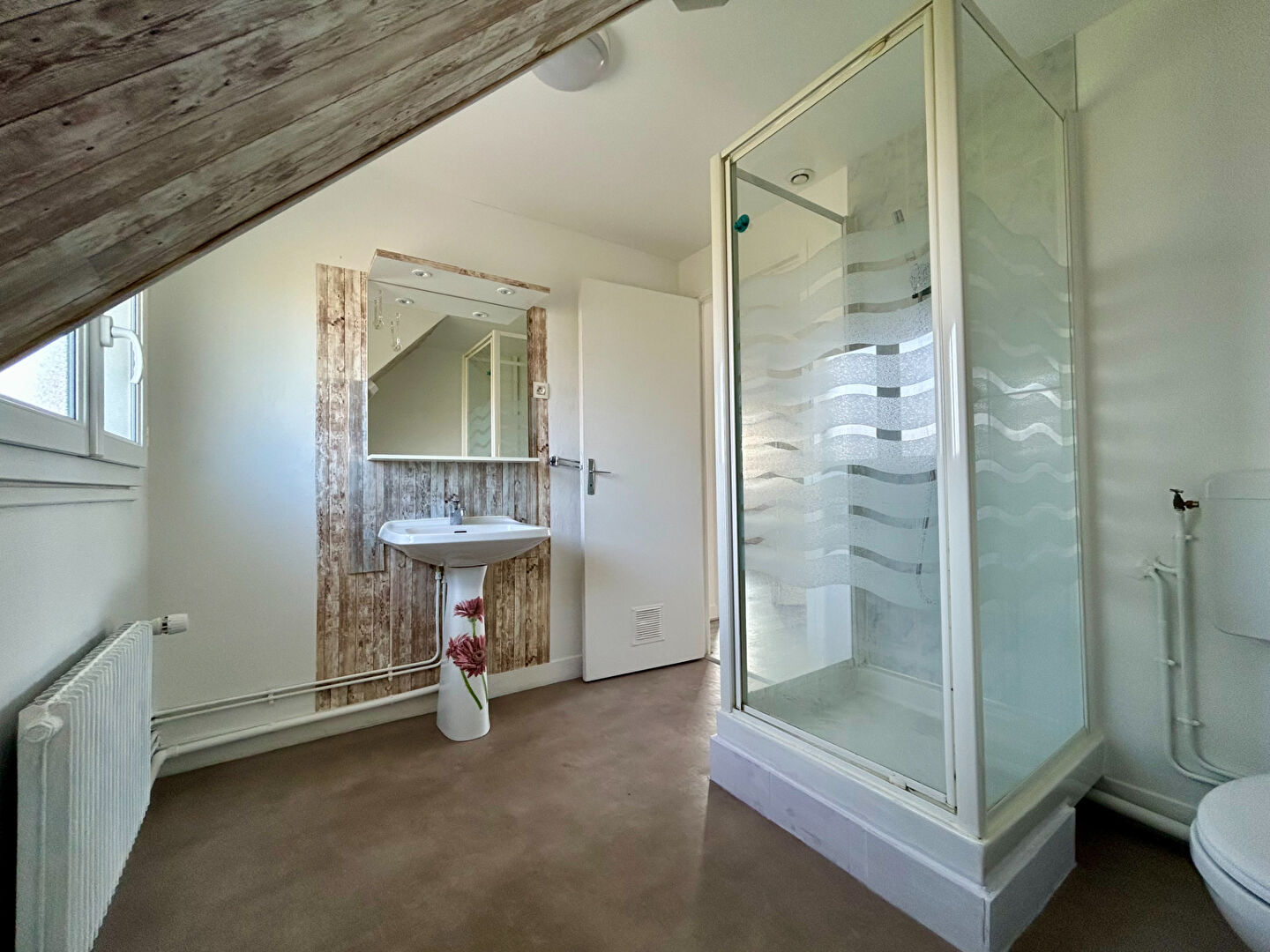Appartement F2 avec place de parking à Saint Ouen du Tilleul