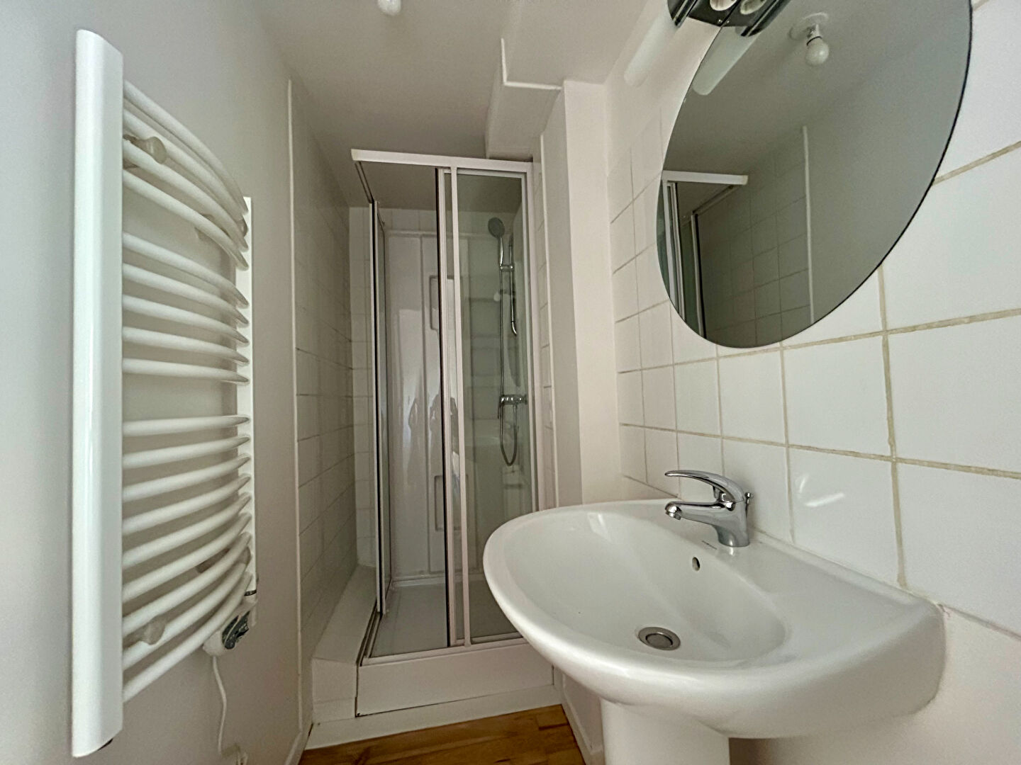 T2 refait à neuf proche centre ville d'Elbeuf