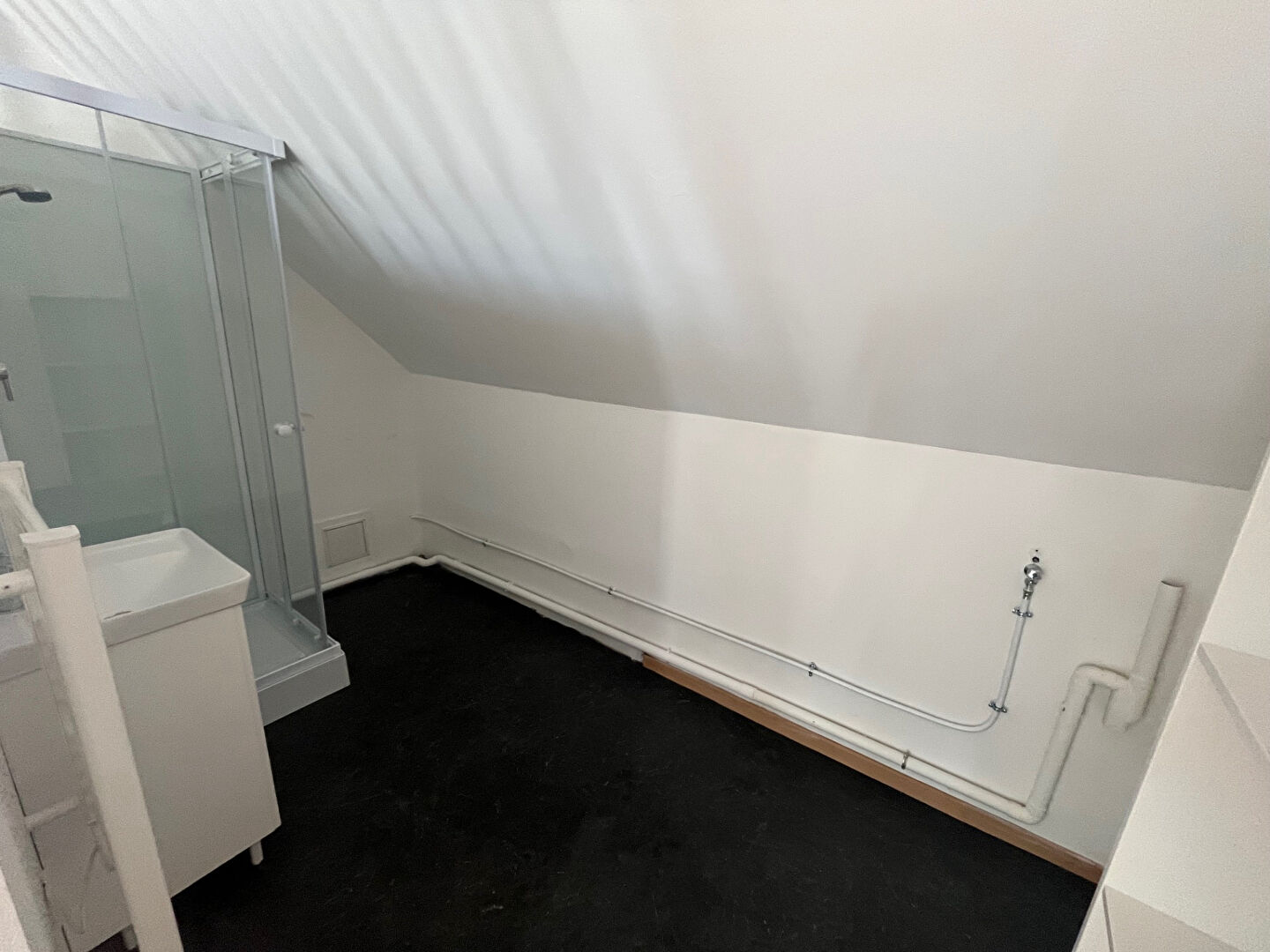 Maison à louer à Oissel - 2 pièces, 34.21 m²