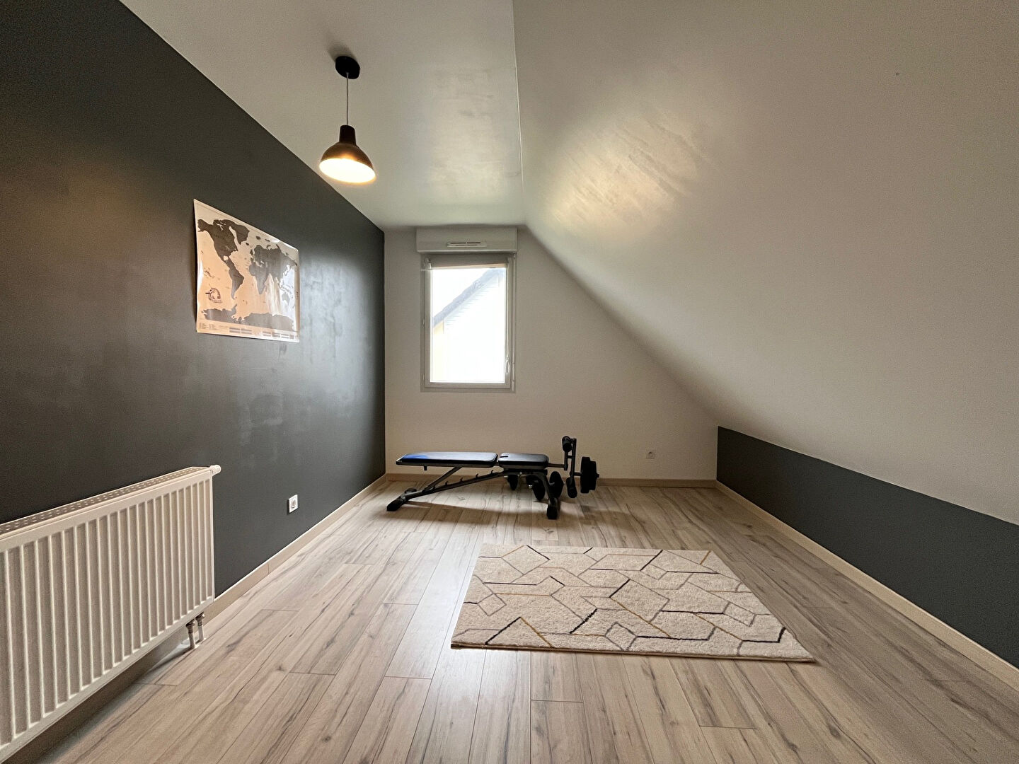 Maison récente meublée aux essarts T4 avec jardin