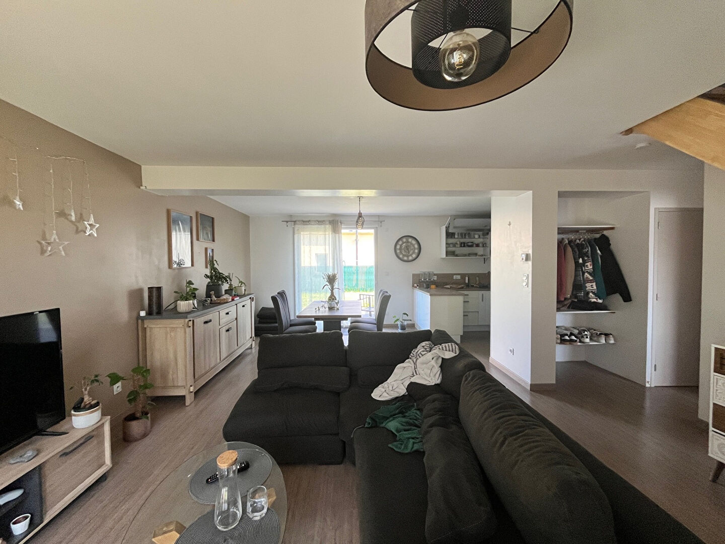 Maison récente meublée aux essarts T4 avec jardin