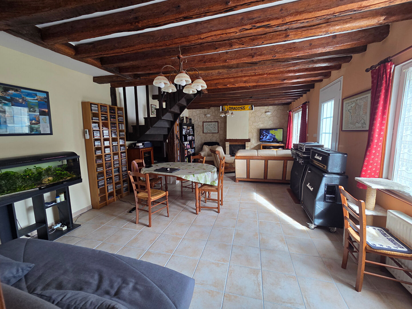Charmante Maison de Ville à Caudebec-lès-Elbeuf - À Vendre !