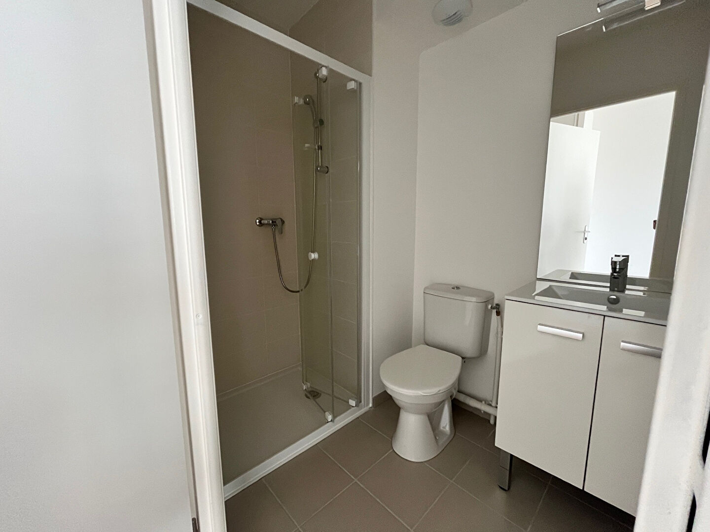 Studio neuf à Maromme Demi Lune