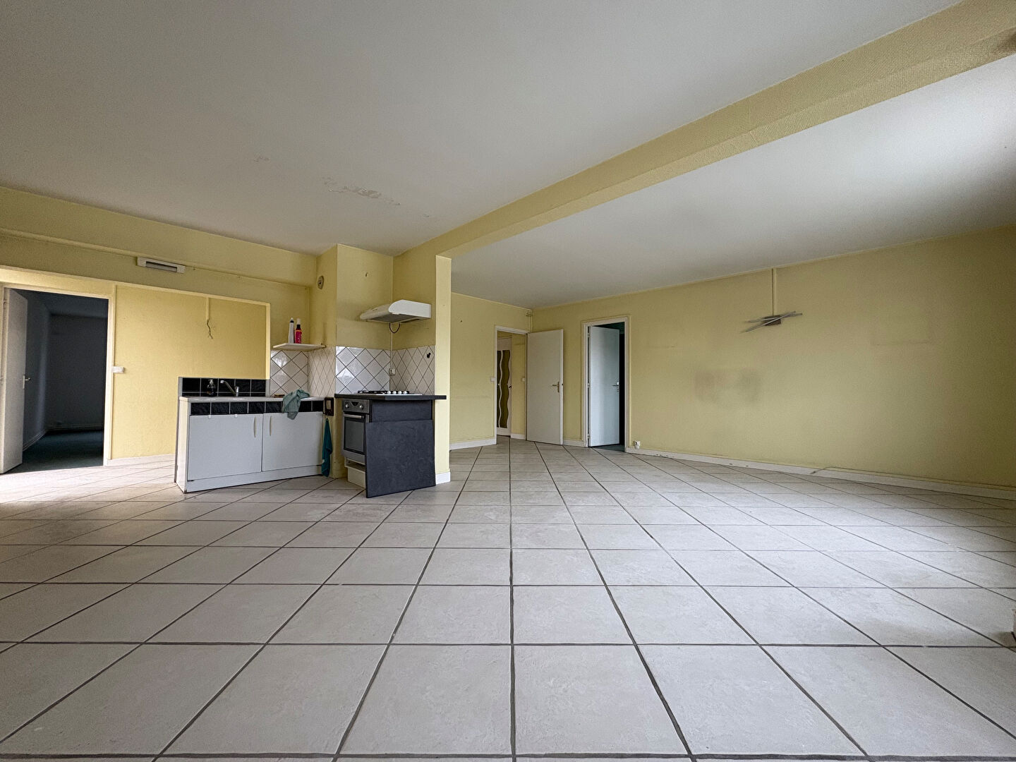 A LOUER GRAND T4 PETIT QUEVILLY (76140)