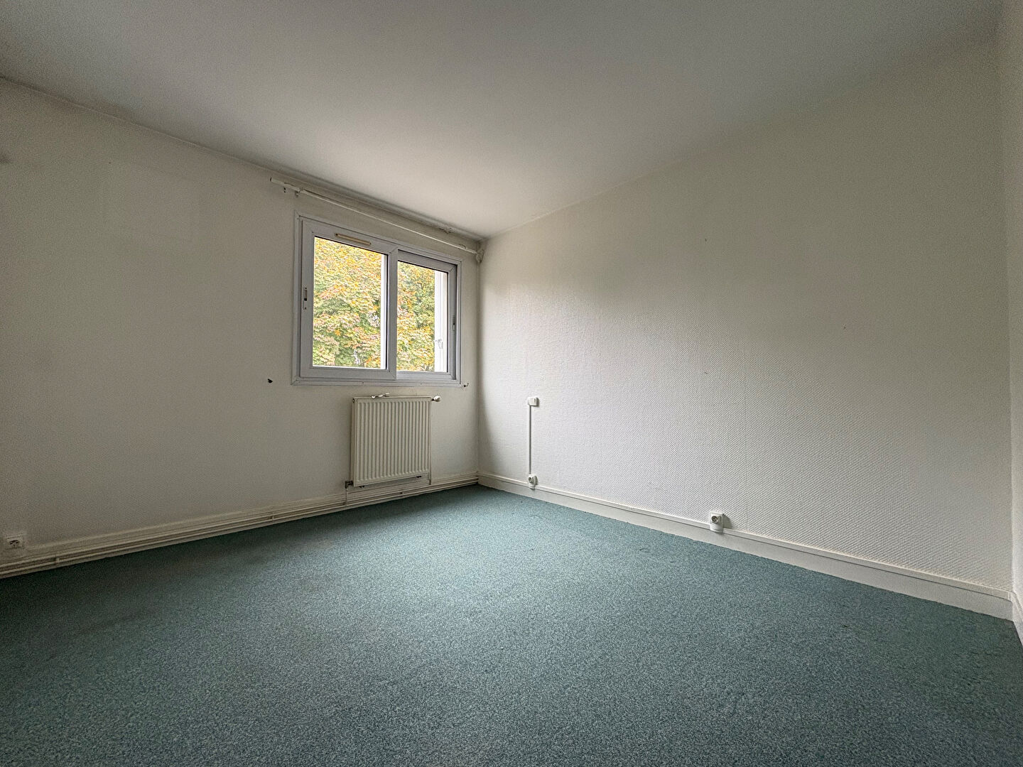 A LOUER GRAND T4 PETIT QUEVILLY (76140)