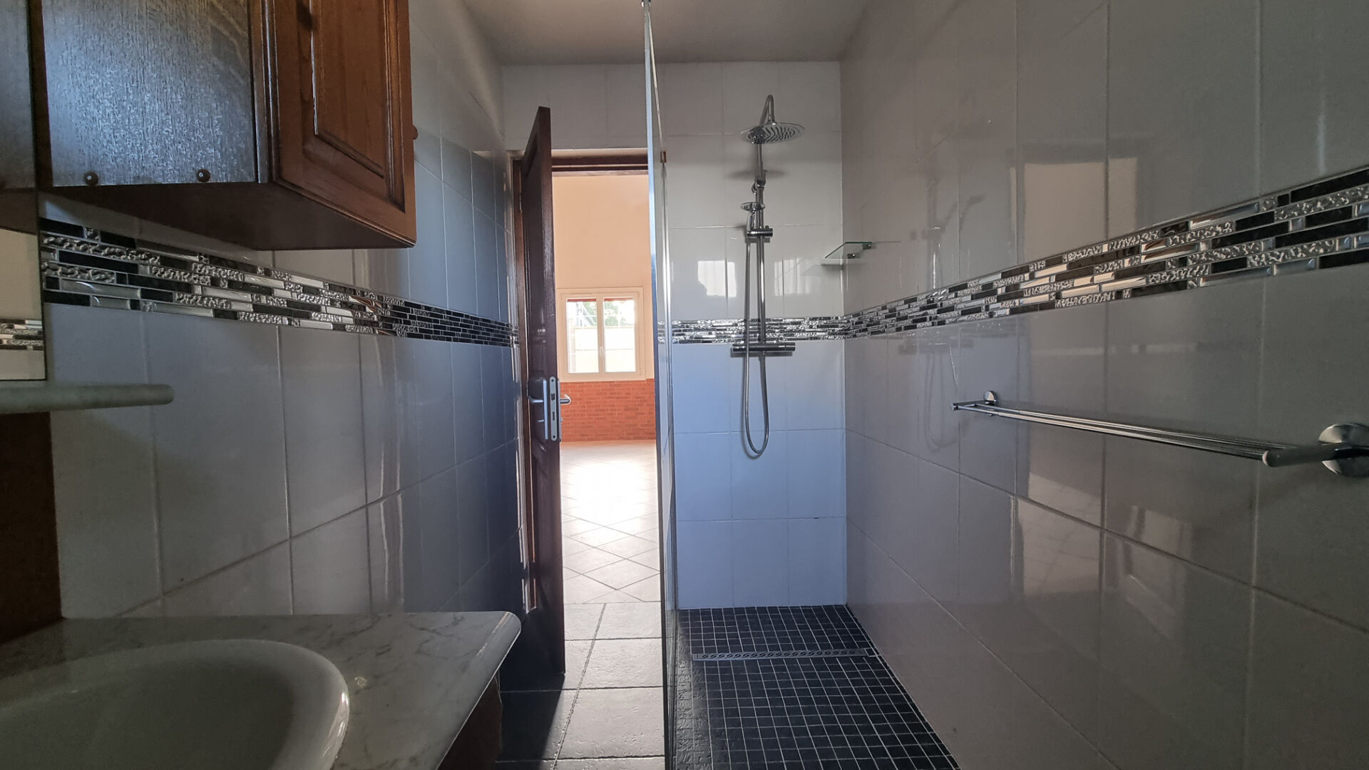 Maison à vendre à Louviers - 5 pièces avec piscine et garage