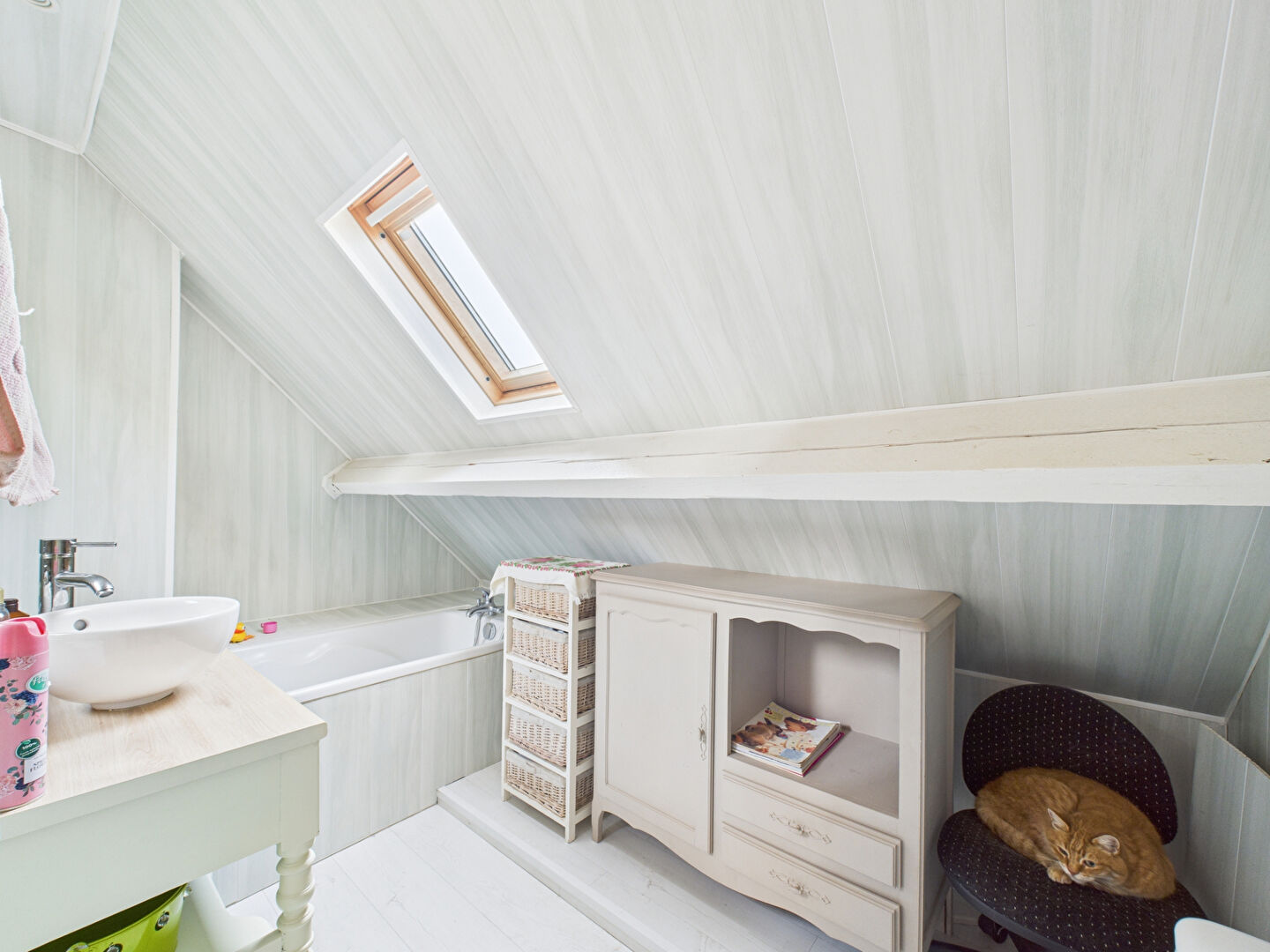 Maison familiale de 5 pièces à vendre au Thuit de l'Oison - Rare sur le marché !