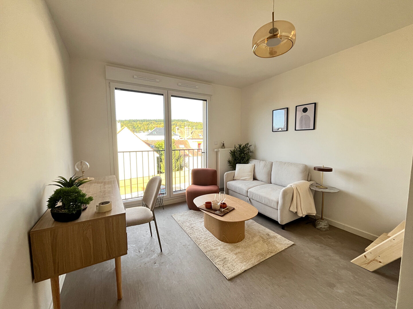 Studio neuf à Louviers meublé