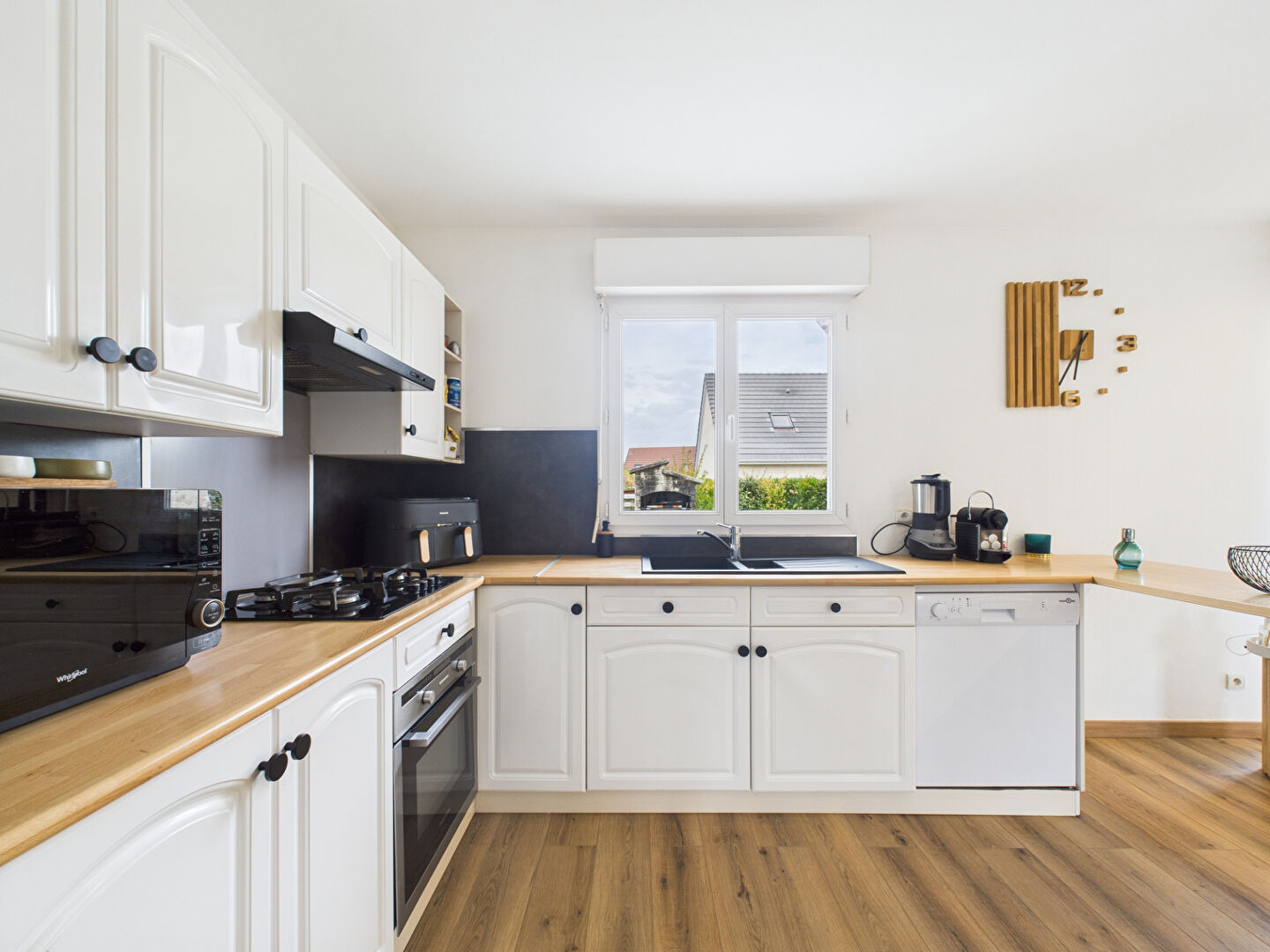 Maison à vendre à Caudebec les Elbeuf - 4 pièces, 3 chambres, jardin spacieux !