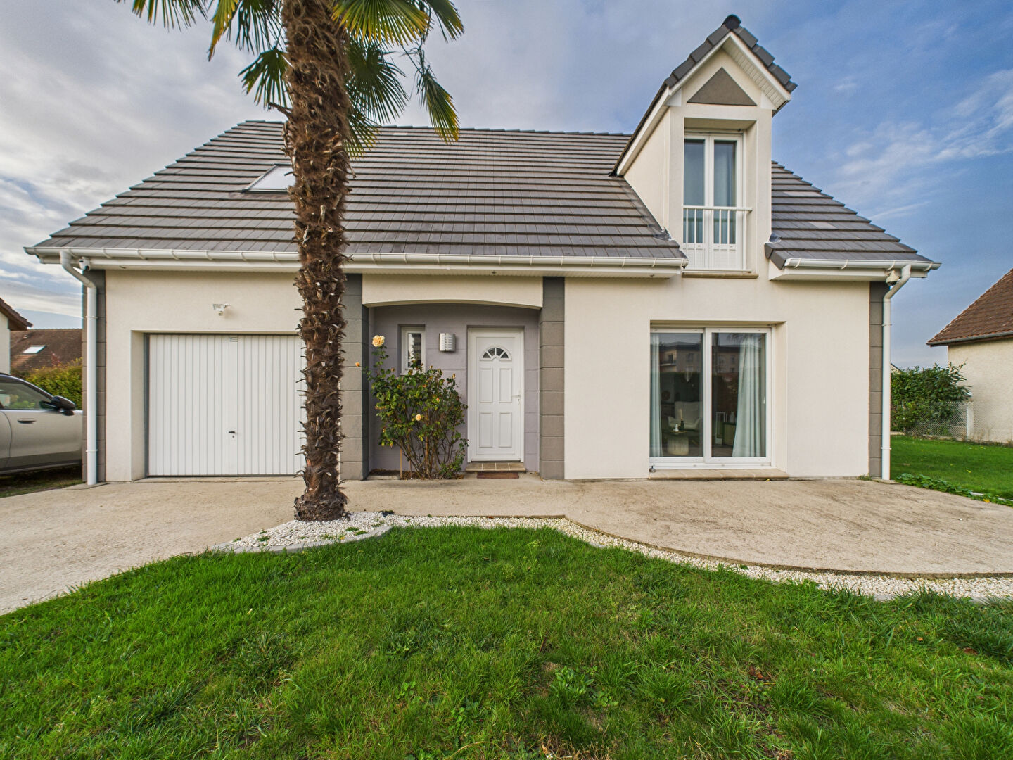 Maison à vendre à Caudebec les Elbeuf - 4 pièces, 3 chambres, jardin spacieux !