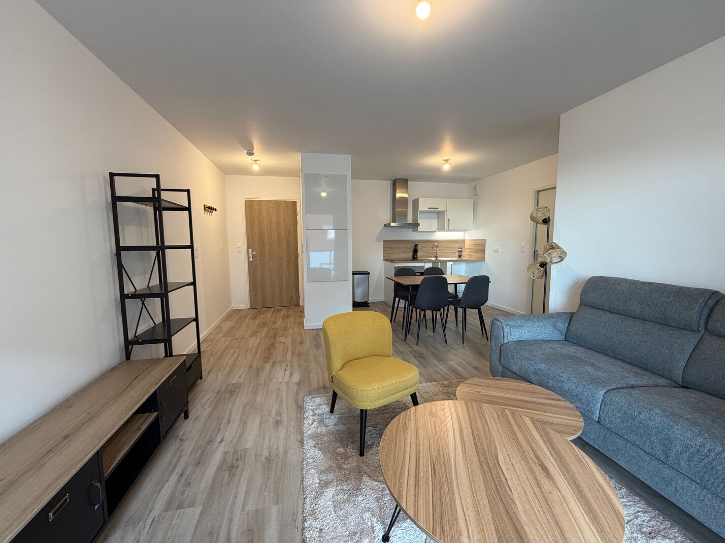 Appartement  MEUBLE Deville Les Rouen 2 pièces 45.39 m2