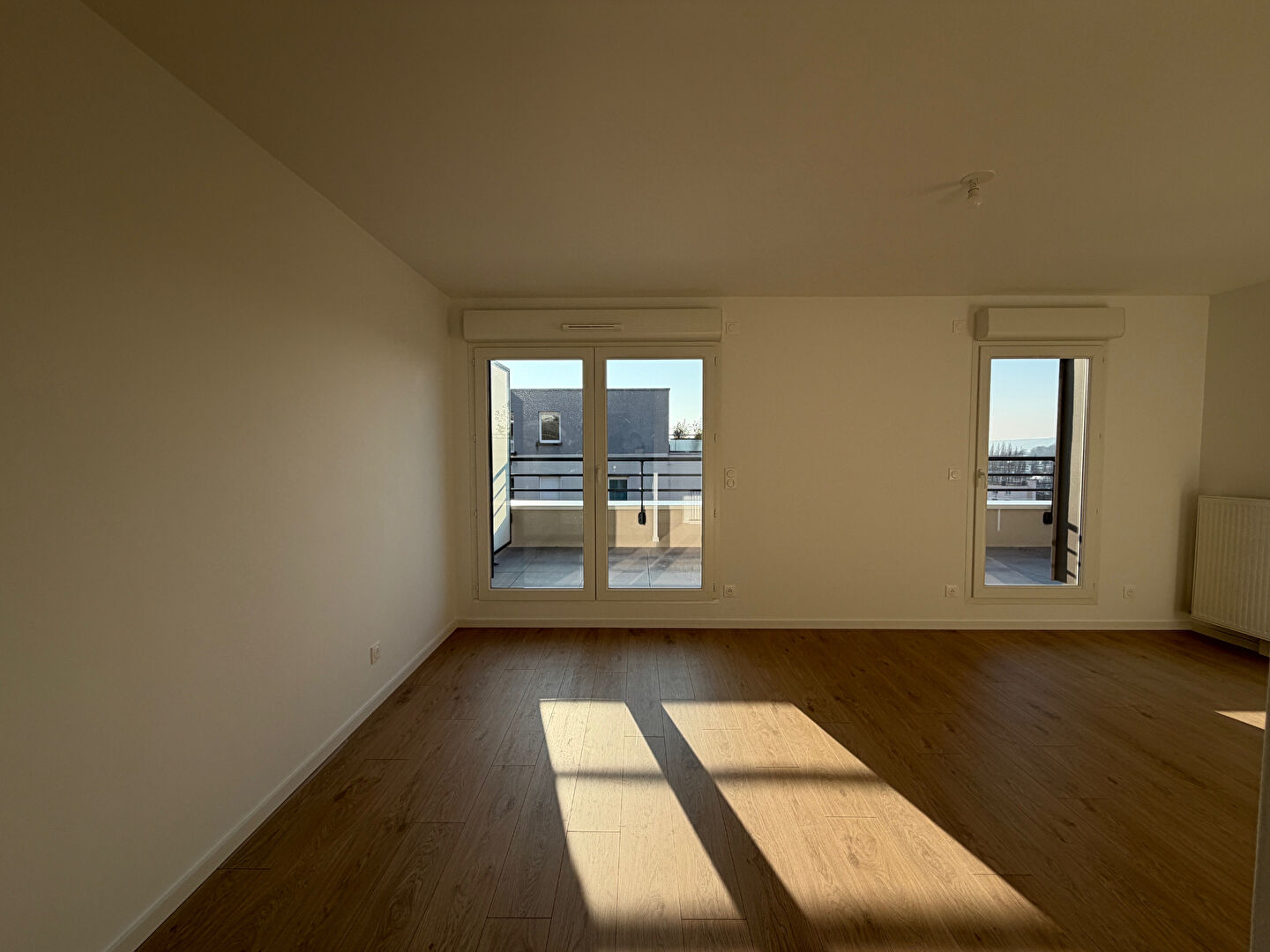 Appartement  T2 neuf avec terrasse et parking