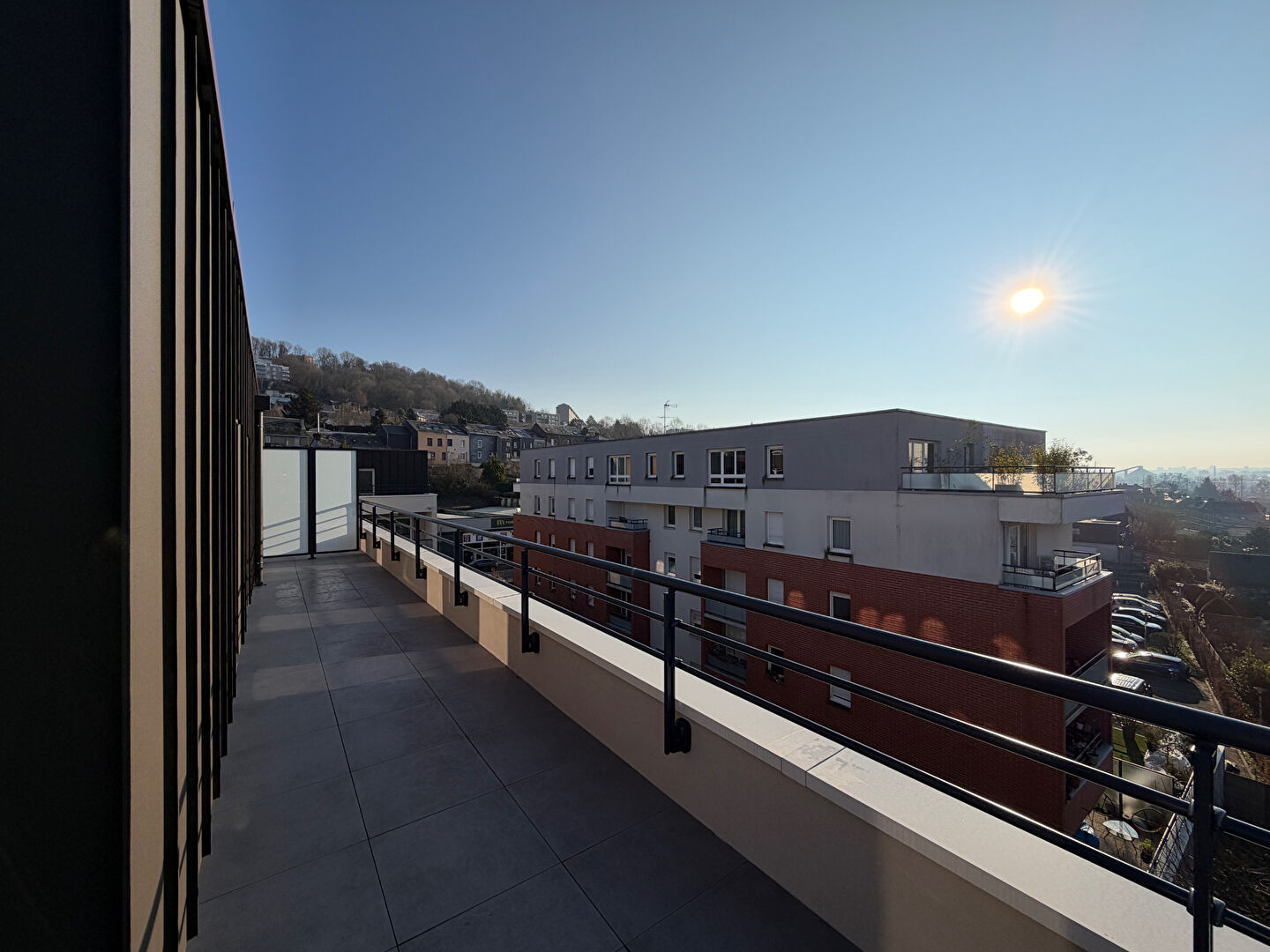 Appartement  T2 neuf avec terrasse et parking