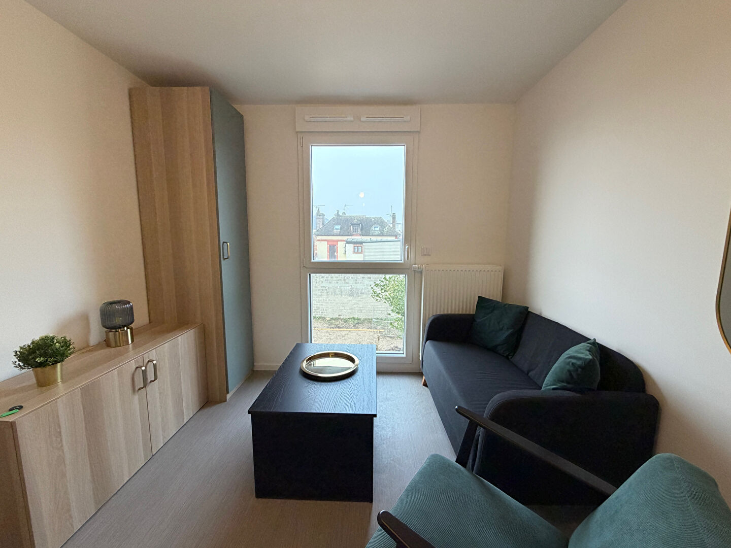 Studio neuf  meublé à Louviers