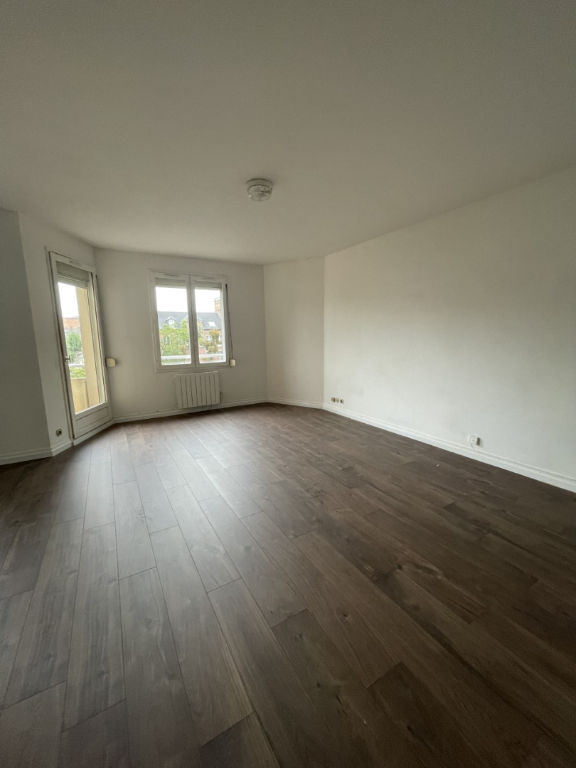 Appartement  2 pièce(s) 42 m2- Référence LAUR-2E-23