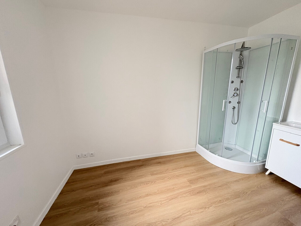 Maison Elbeuf 4 pièce(s) 76 m² - 3 chambres - 76500