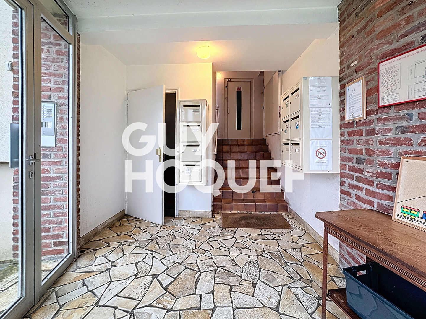 Appartement Elbeuf 3 pièce(s) 82 m2