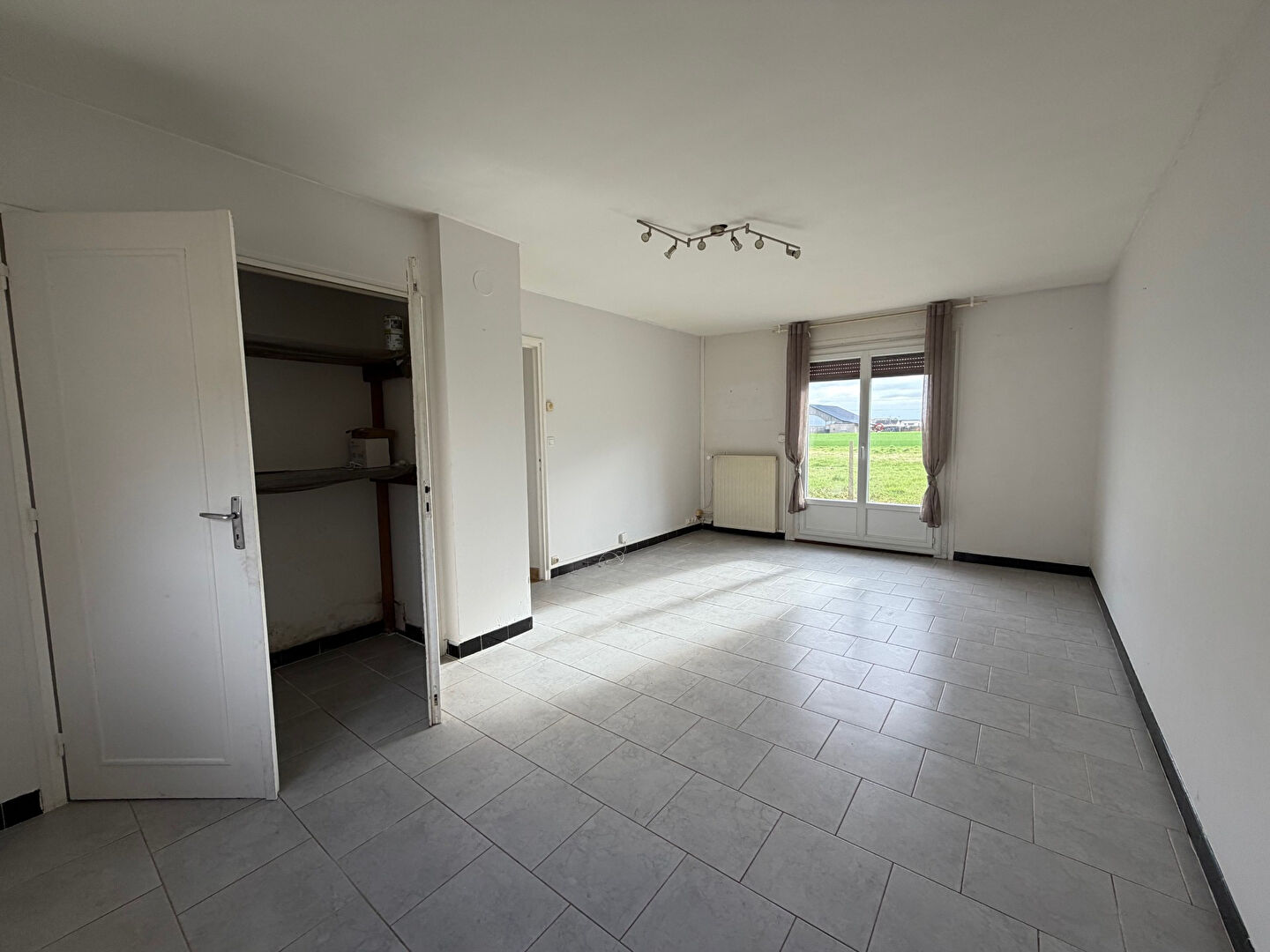 MAISON EN PLEIN PIED T3 GARENNE SUR EURE