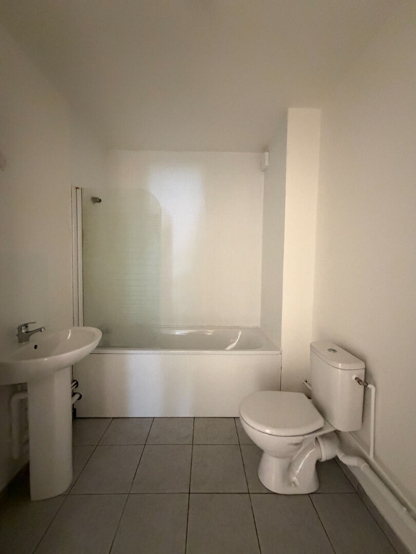 Appartement T3 refait à neuf proche du centre ville