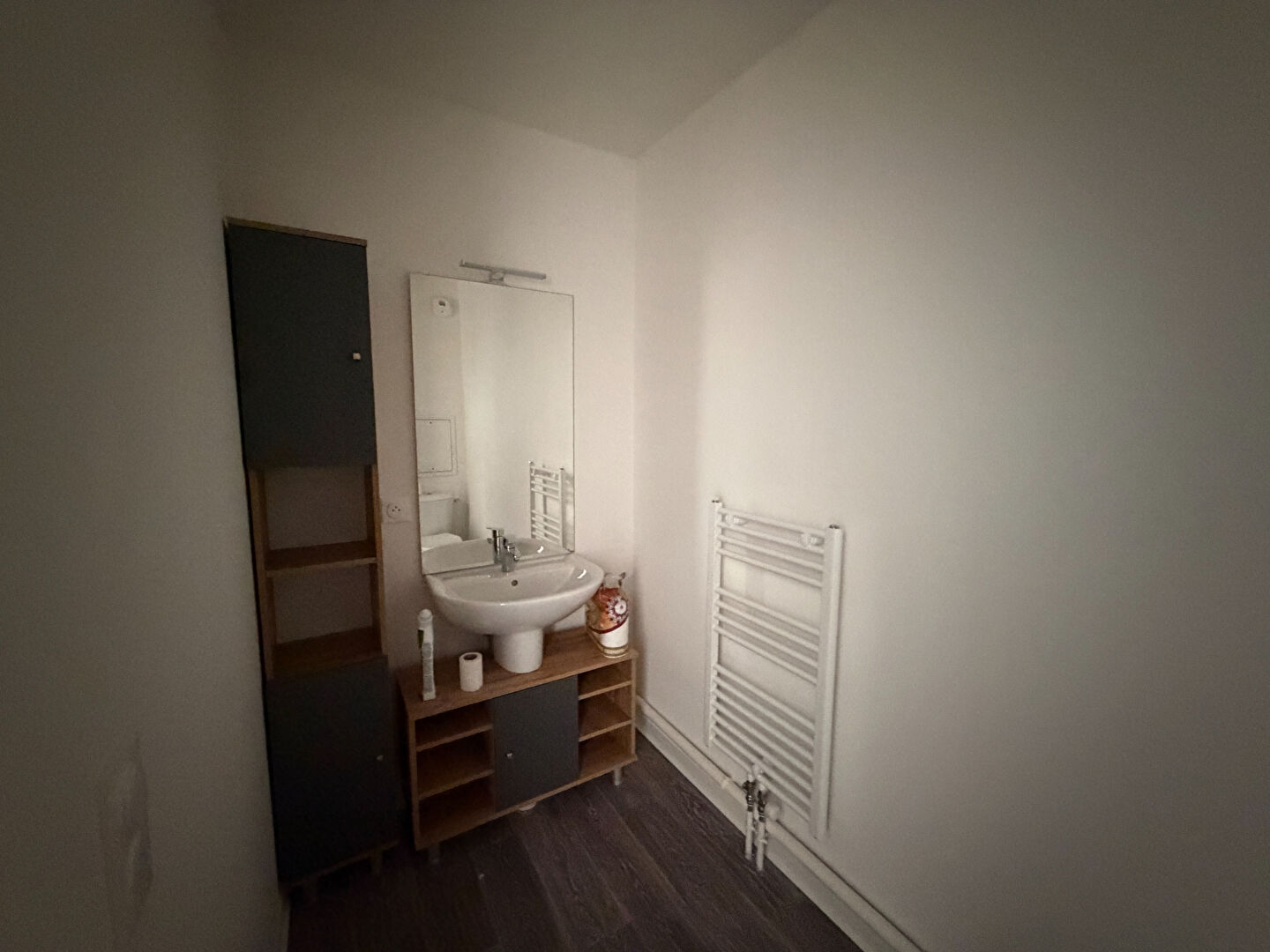 Studio neuf  meublé à Louviers