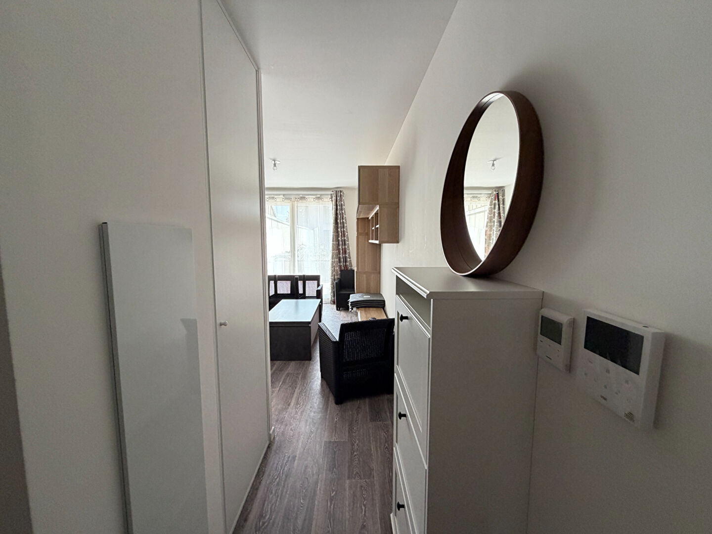 Studio neuf  meublé à Louviers