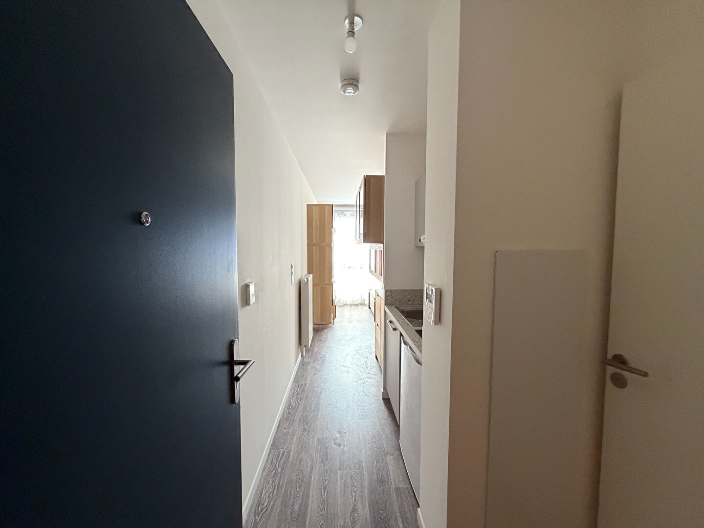 Studio neuf à Louviers meublé