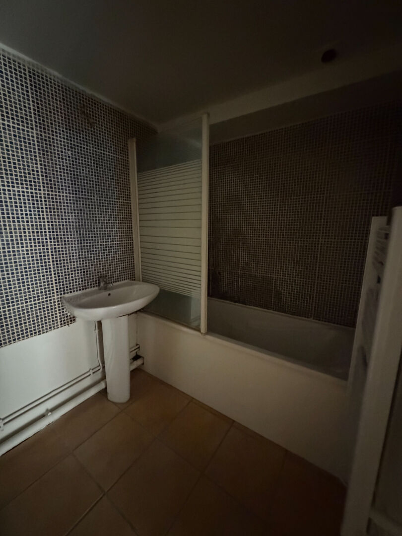 Appartement Saint Etienne Du Rouvray 2 pièce(s)